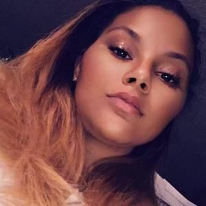 Meet your Posher, Nashaya